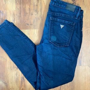 Basically new, Guess skinny jeans.
